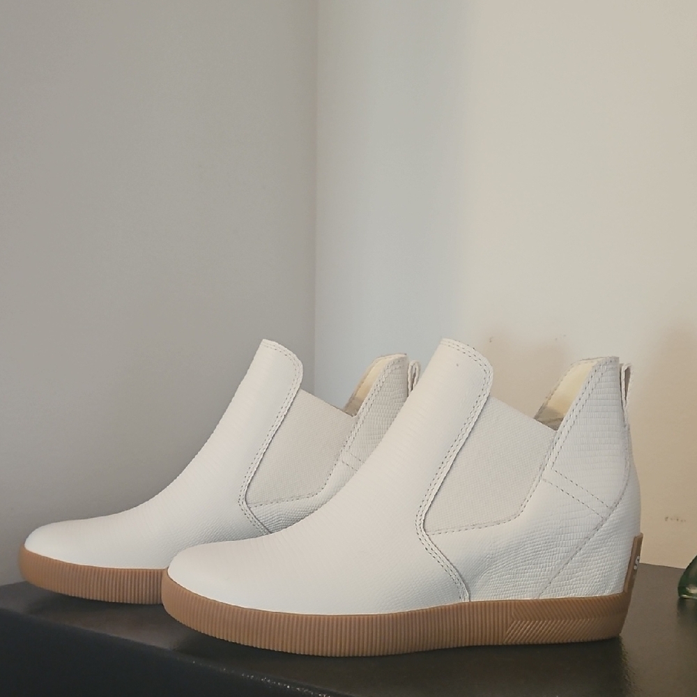 Sorel White Slip-On Wedge Sneakers for Women